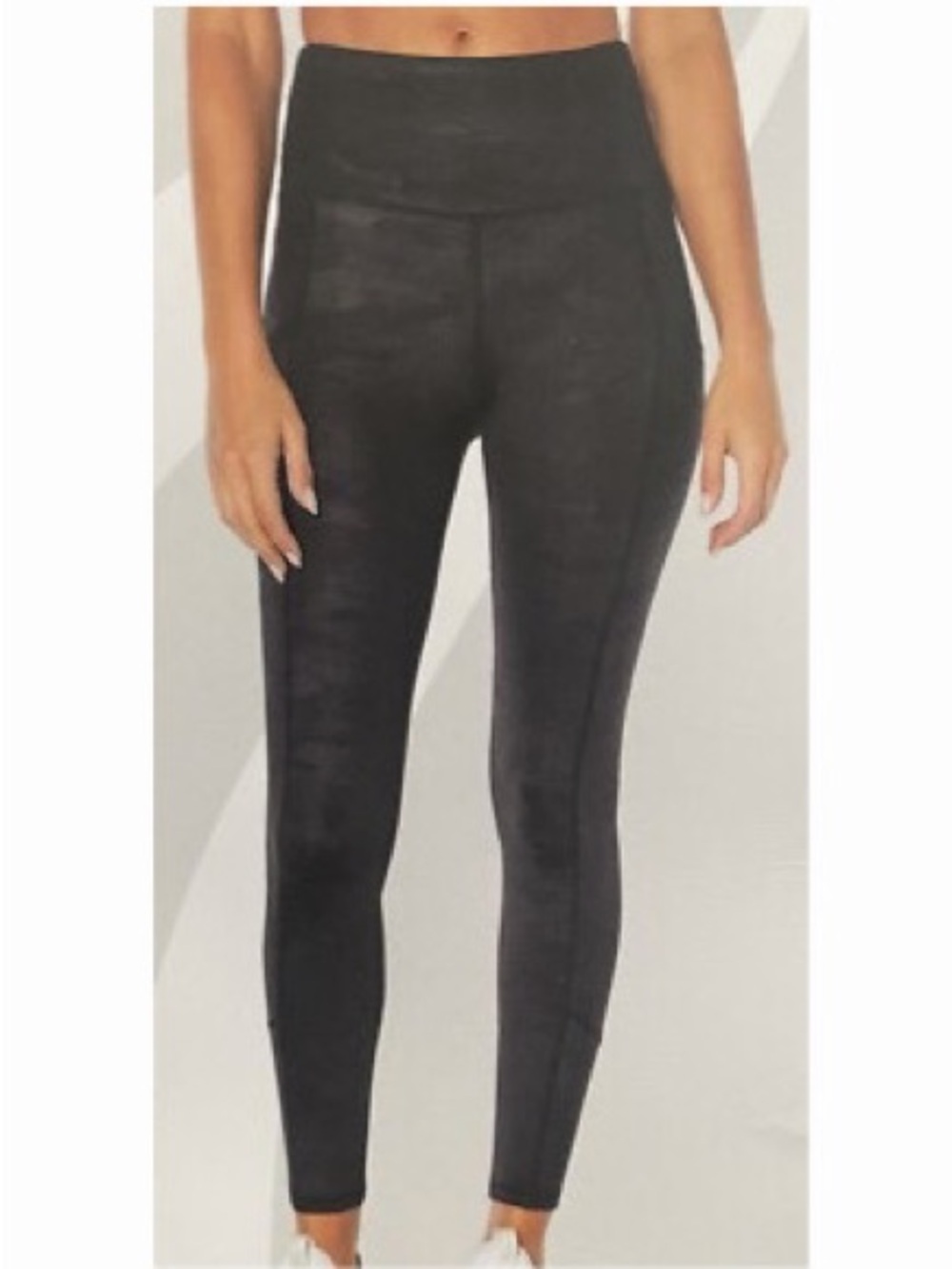 Marika Sport Embossed Camo Leggings